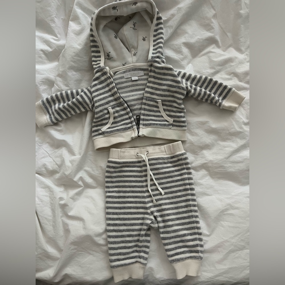 Burberry Gray and White Striped Baby tracksuit